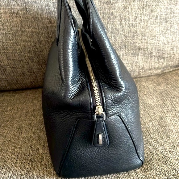 Black Michael Kors Shoulder Bag - Picture 5 of 13